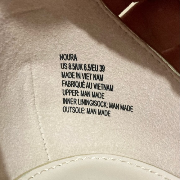 New Noura Heeled Sandal Gold Size 8.5 - Picture 8 of 10